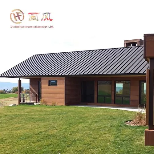 Metalni trijem sa stojećim šavovima